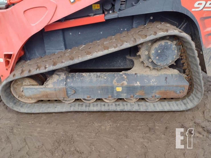 2019-kubota-svl95-2s-image-21