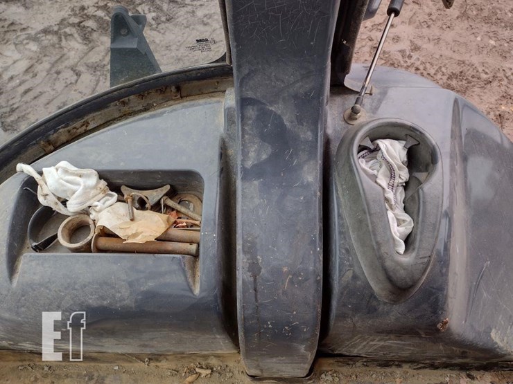 2002-case-580sl-image-12