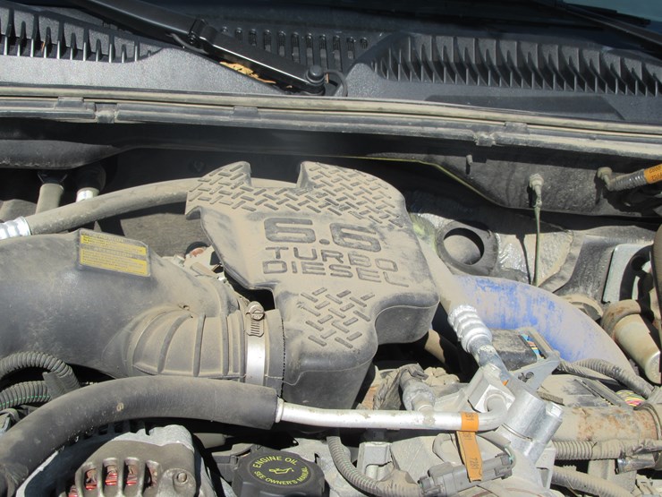 2004-chevrolet-2500-image-46