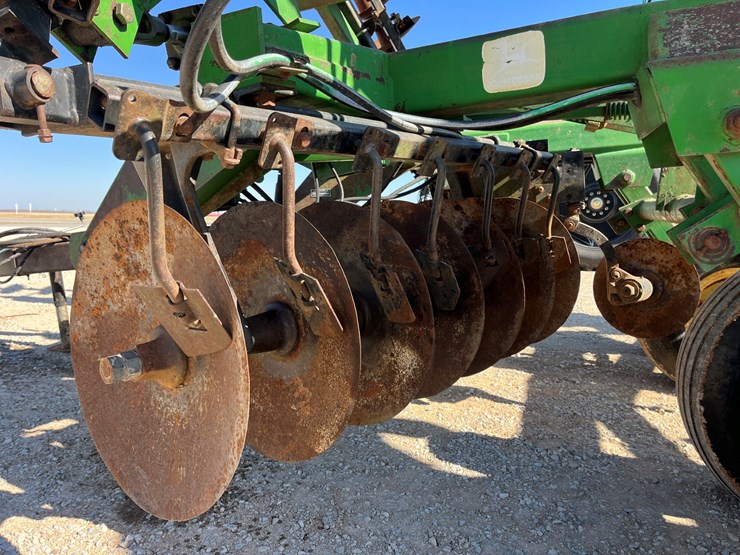 1989-john-deere-630-image-16