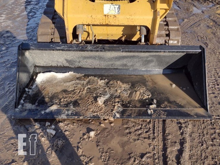 2019-caterpillar-299d2-xhp-image-16