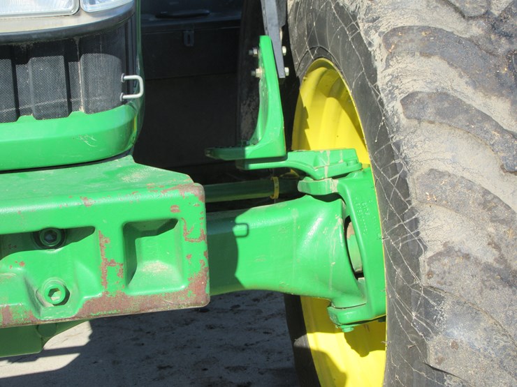 john-deere-7520-image-5