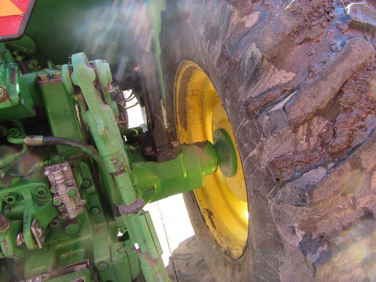 john-deere-6310-image-17