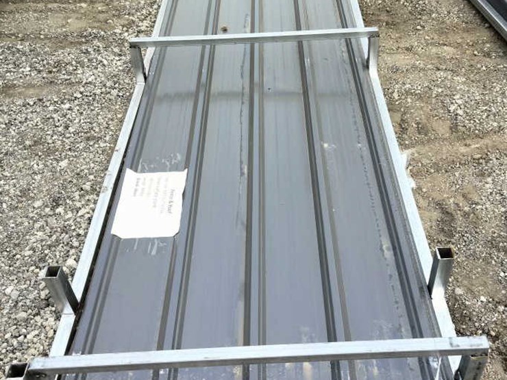 #82-•-galvalume-style-roof-board-10-ft-x-3ft-(aboss)-image-1