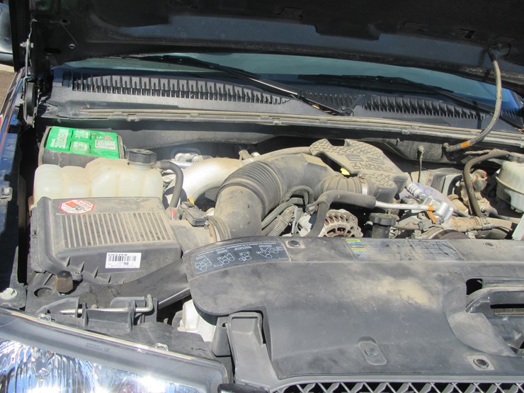 2004-chevrolet-2500-image-44