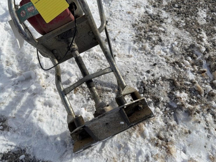 whiteman-viber-strike-screed-head-image-9