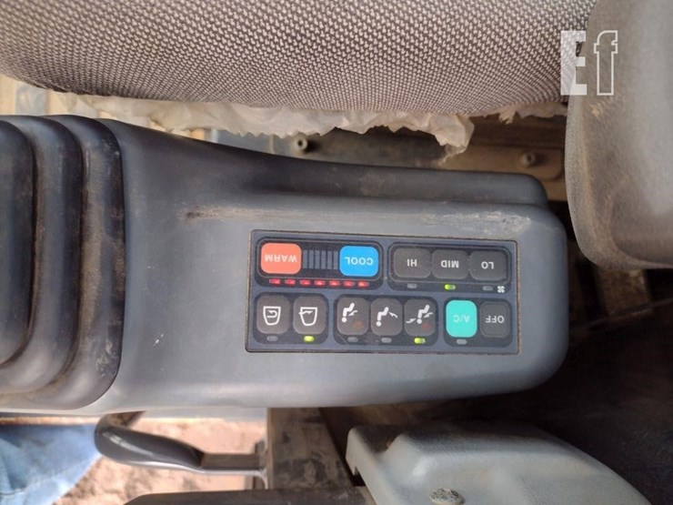 2014-bobcat-e85-image-13