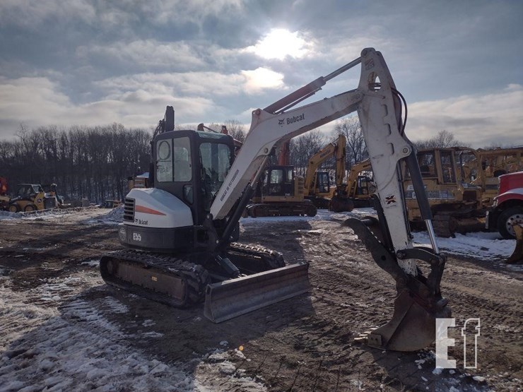 2015-bobcat-e55-image-52