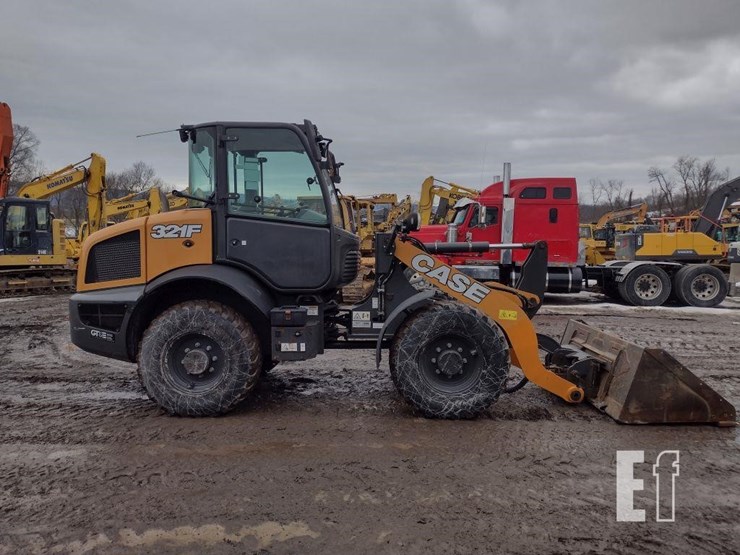 20-case-321f-image-3