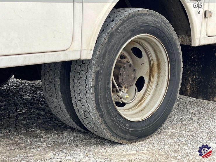 2013-ford-f450-image-7