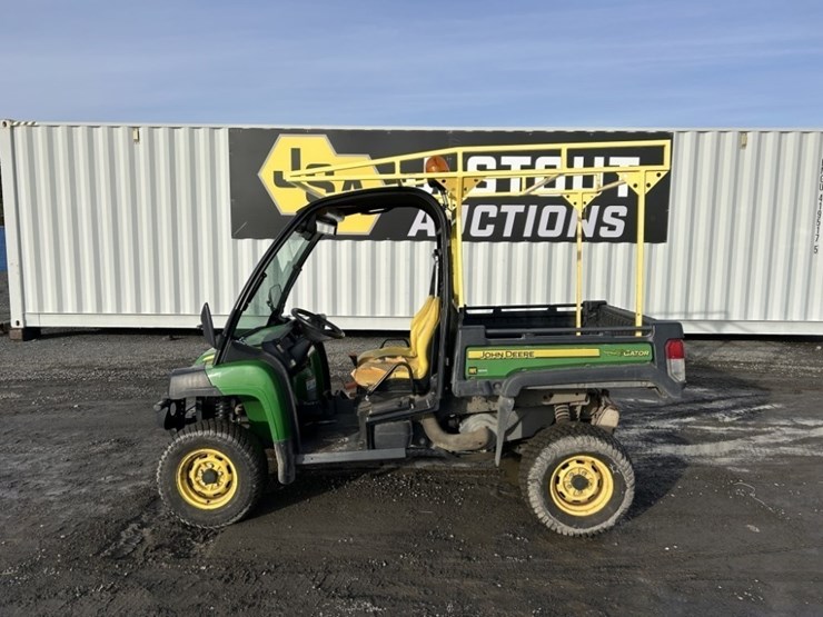2012-john-deere-gator-xuv-625i-image-2