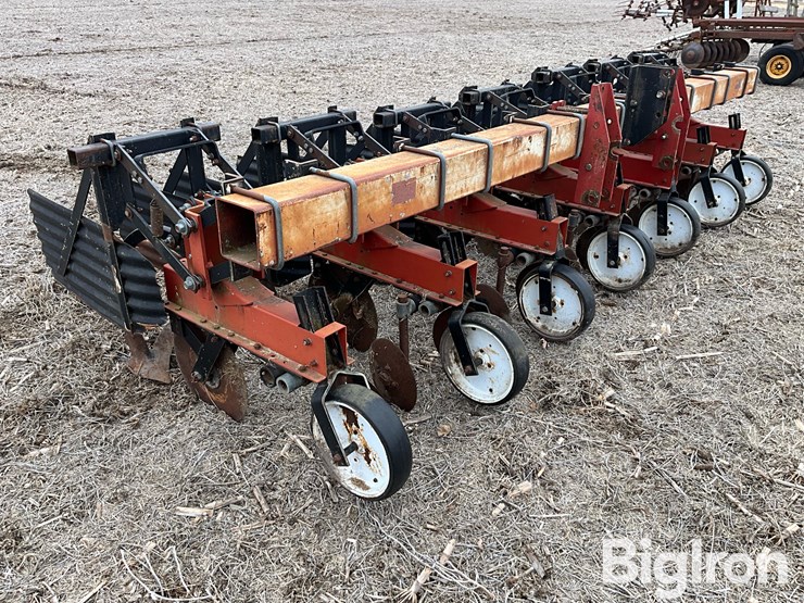 sukup-6r30”-3-pt-row-crop-cultivator-image-3