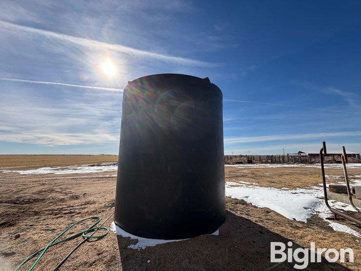 poly-6000-gal-liquid-storage-tank-image-6