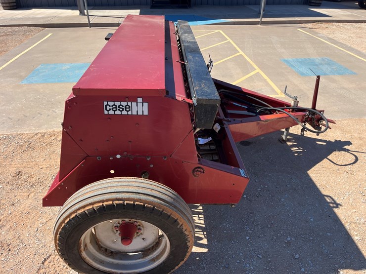 case-ih-5100-image-6