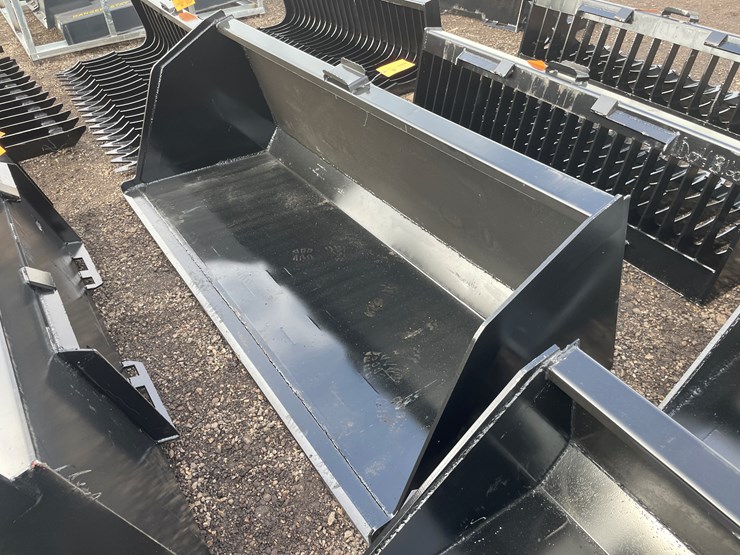 #2060-•-84"-skid-steer-snow-bucket-image-2