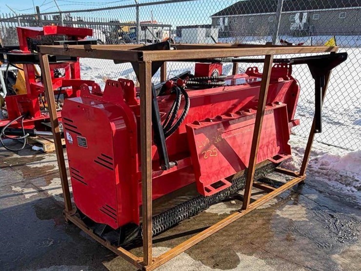 2025-giyi-mulcher-image-2