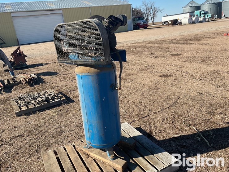 american-pk6030v-air-compressor-image-4