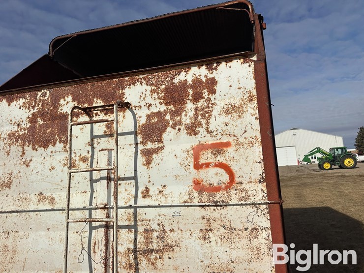 dorhman-silage/forage-wagon-image-11
