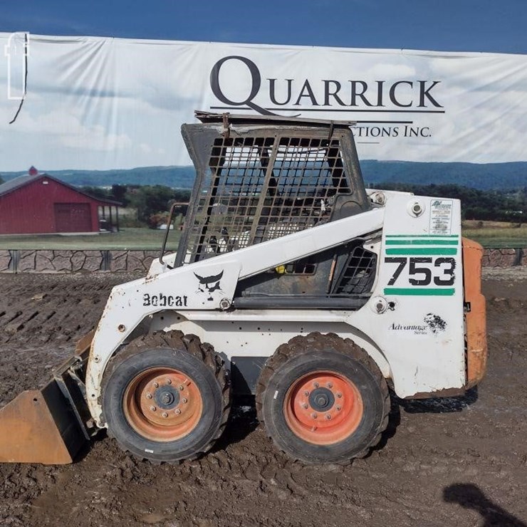BOBCAT 753