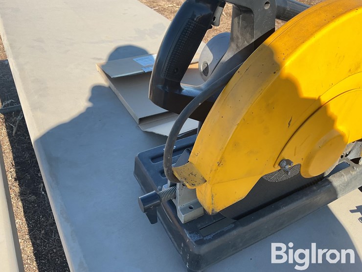 dewalt-cut-off-saw-image-11