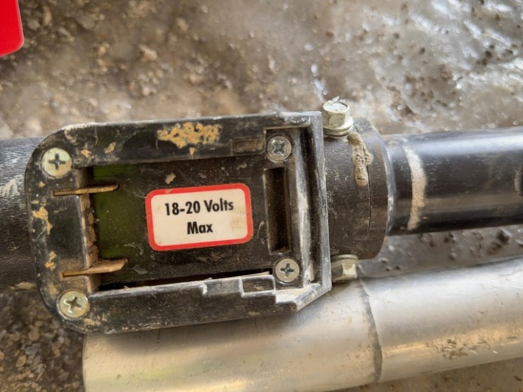 rattle-stick-ex-concrete-float-vibrator-image-2