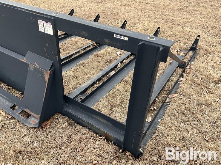 rocky-mountain-bale-sweep-skid-steer-attachment-image-11