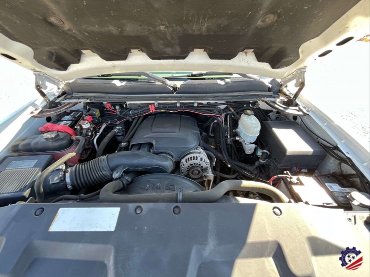 2010-chevrolet-silverado-s/a-service-truck-image-45