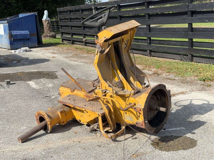 serial-no.4-minneapolis-moline-jet-star-3-transmission-and-rearend-image-2