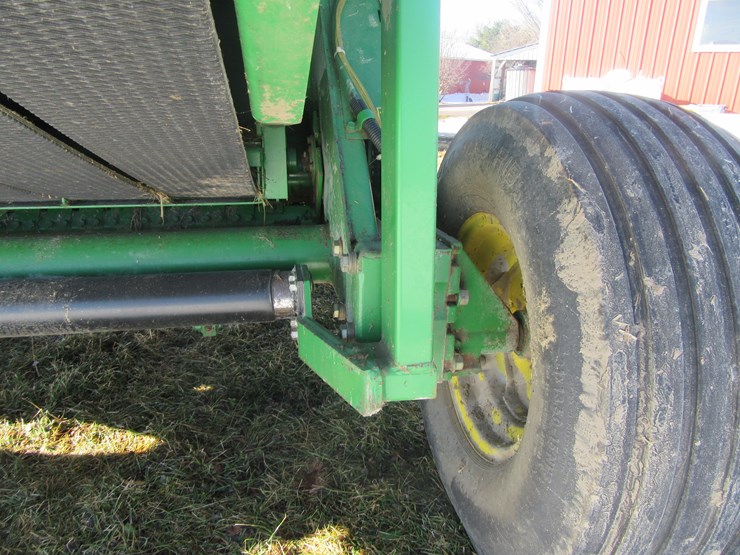 john-deere-466-image-10