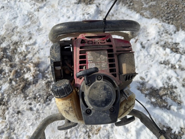 whiteman-viber-strike-screed-head-image-5