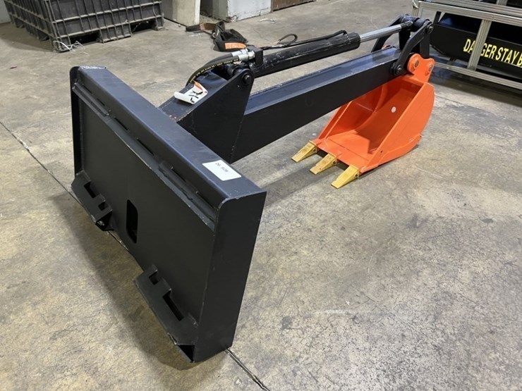 2025-pabreak-be232-backhoe-slide-arm-image-3