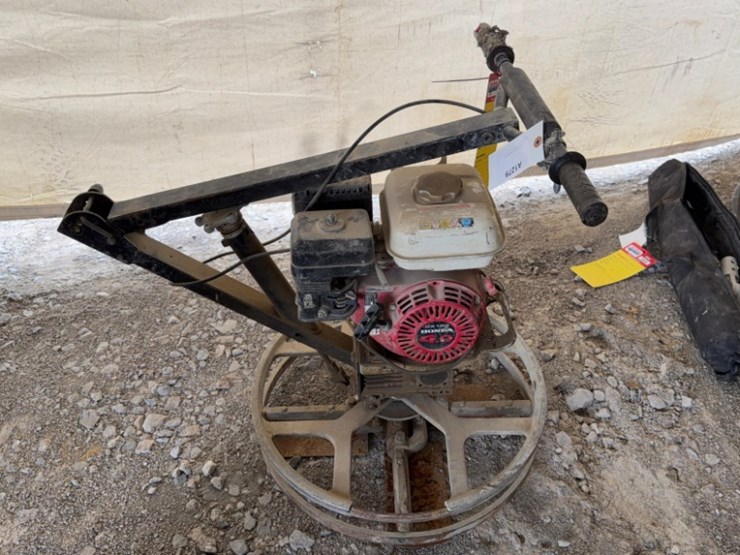 2'-oscar-power-trowel-w/-4hp-honda-image-3