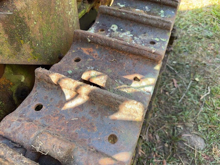 caterpillar-2-ton-image-38