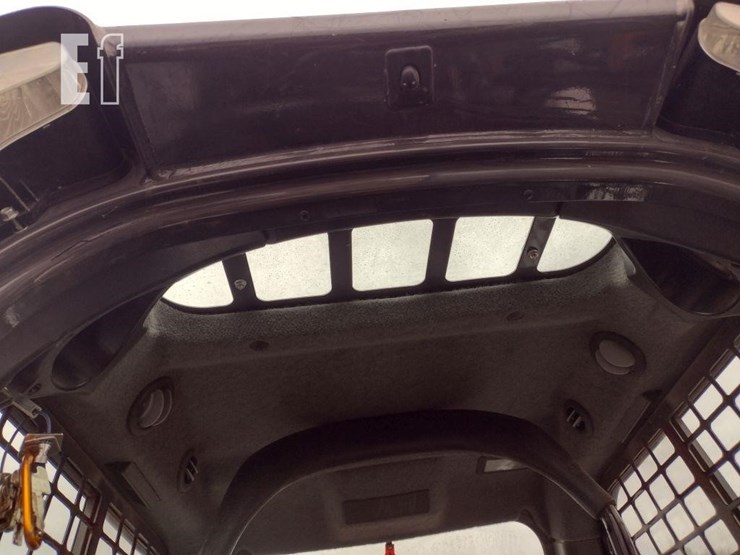 2022-bobcat-t595-image-14