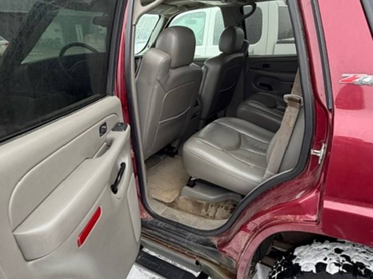 2005-chevrolet-tahoe-z71-image-7