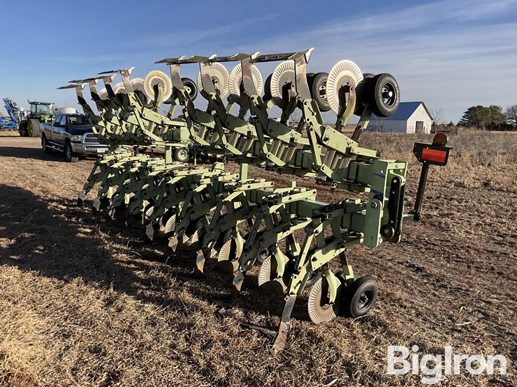 2012-orthman-16r30-cultivator-image-5