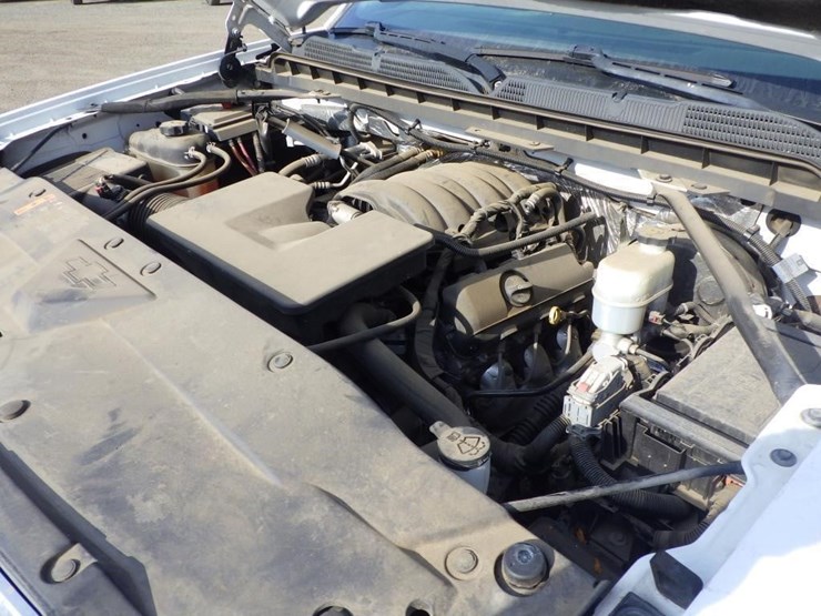 2018-chevrolet-1500-image-9