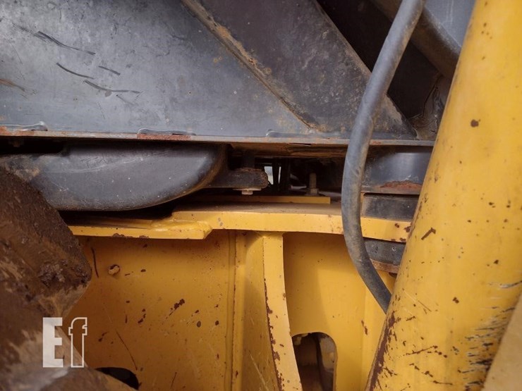 2002-deere-310sg-image-25