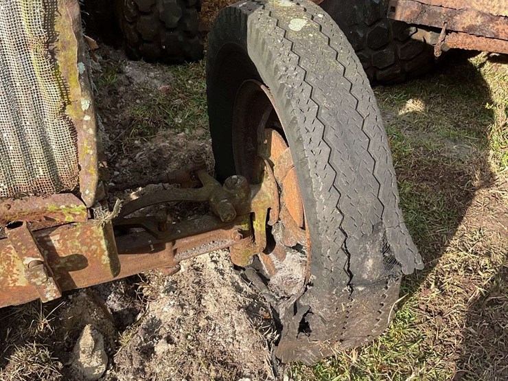 case-model-c-image-14