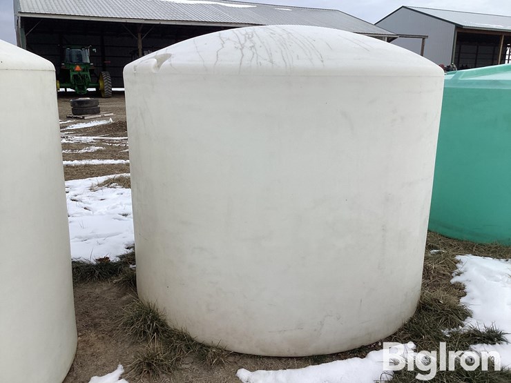 ace-roto-mold-1,650-gallon-water/liquid-fertilizer-tank-image-7