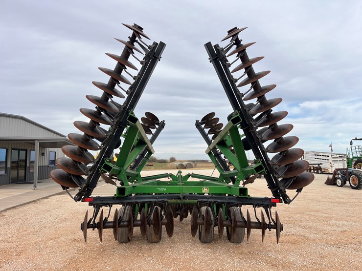 1990-john-deere-630-image-8