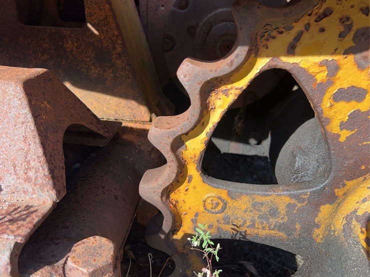 minneapolis-moline-diesel-crawler-image-62