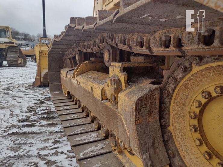 2022-deere-700l-lgp-image-23