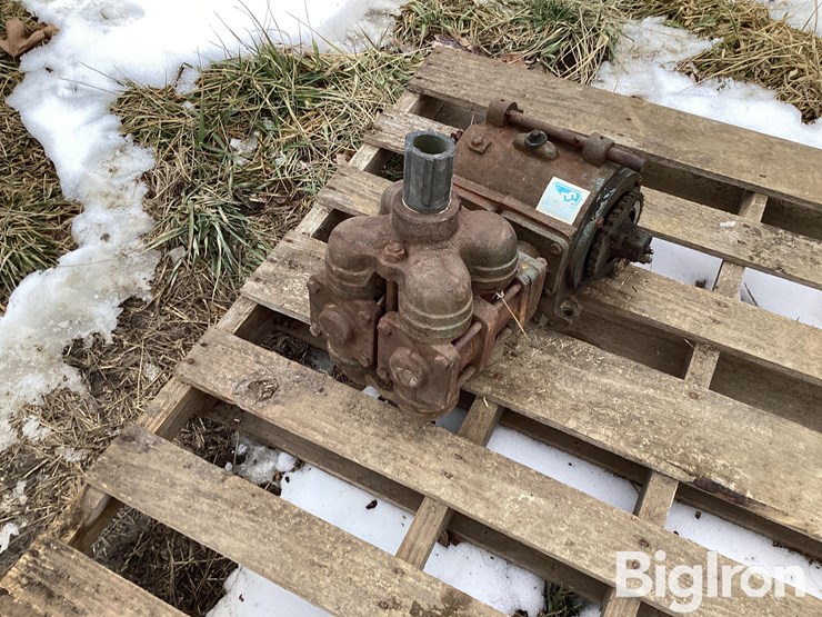 john-blue-lm4955-dual-piston-pump-image-5