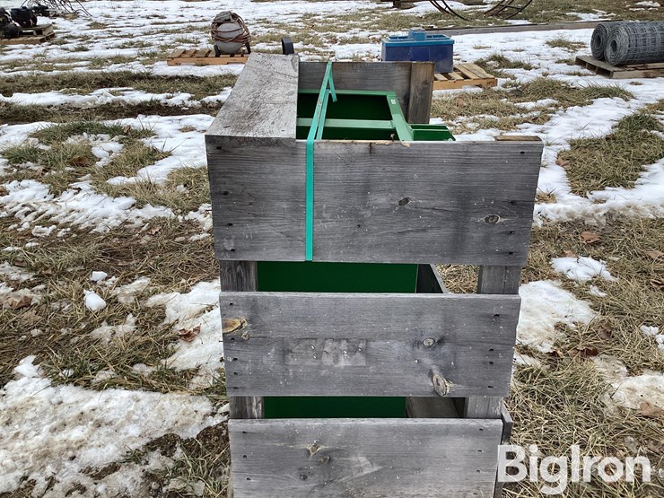 john-deere-bw15852-ballast-box-image-4