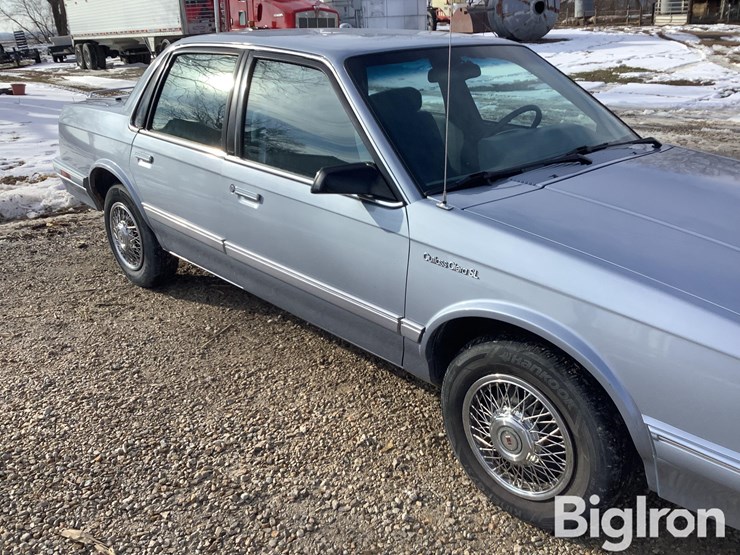 1995-oldsmobile-cutlass-ciera-sl-4-door-sedan-image-16