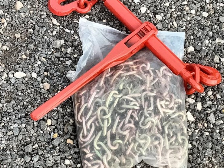 #92-•-ratchet-load-binder-with-zinc-plated-chain-image-1