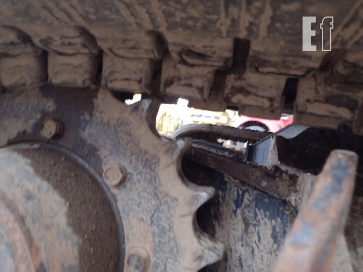 2012-kubota-kx121-3-image-36