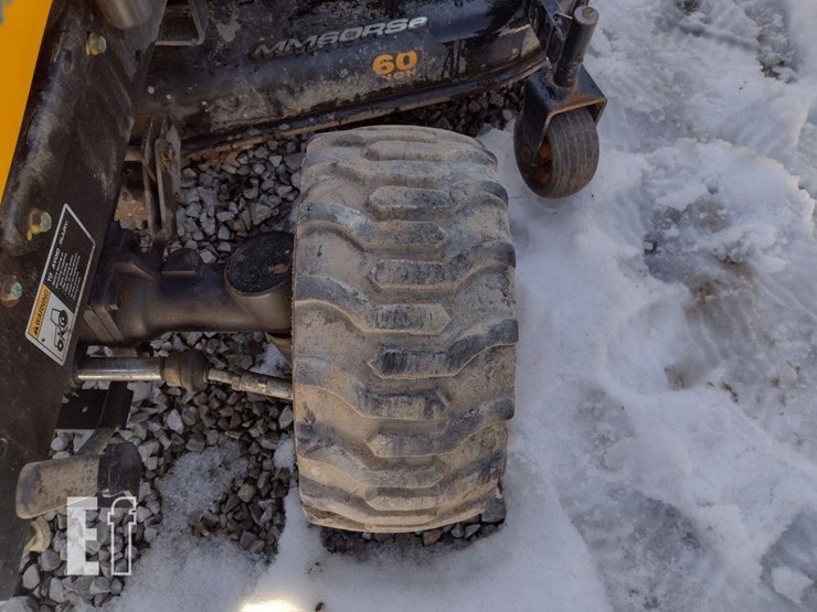 cub-cadet-c2400-tractor-4347-image-13