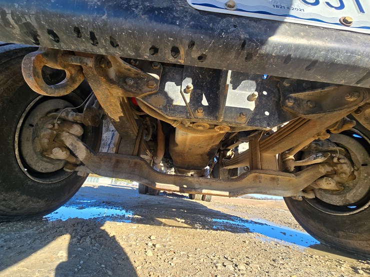 1999-mack-rd690s-image-61